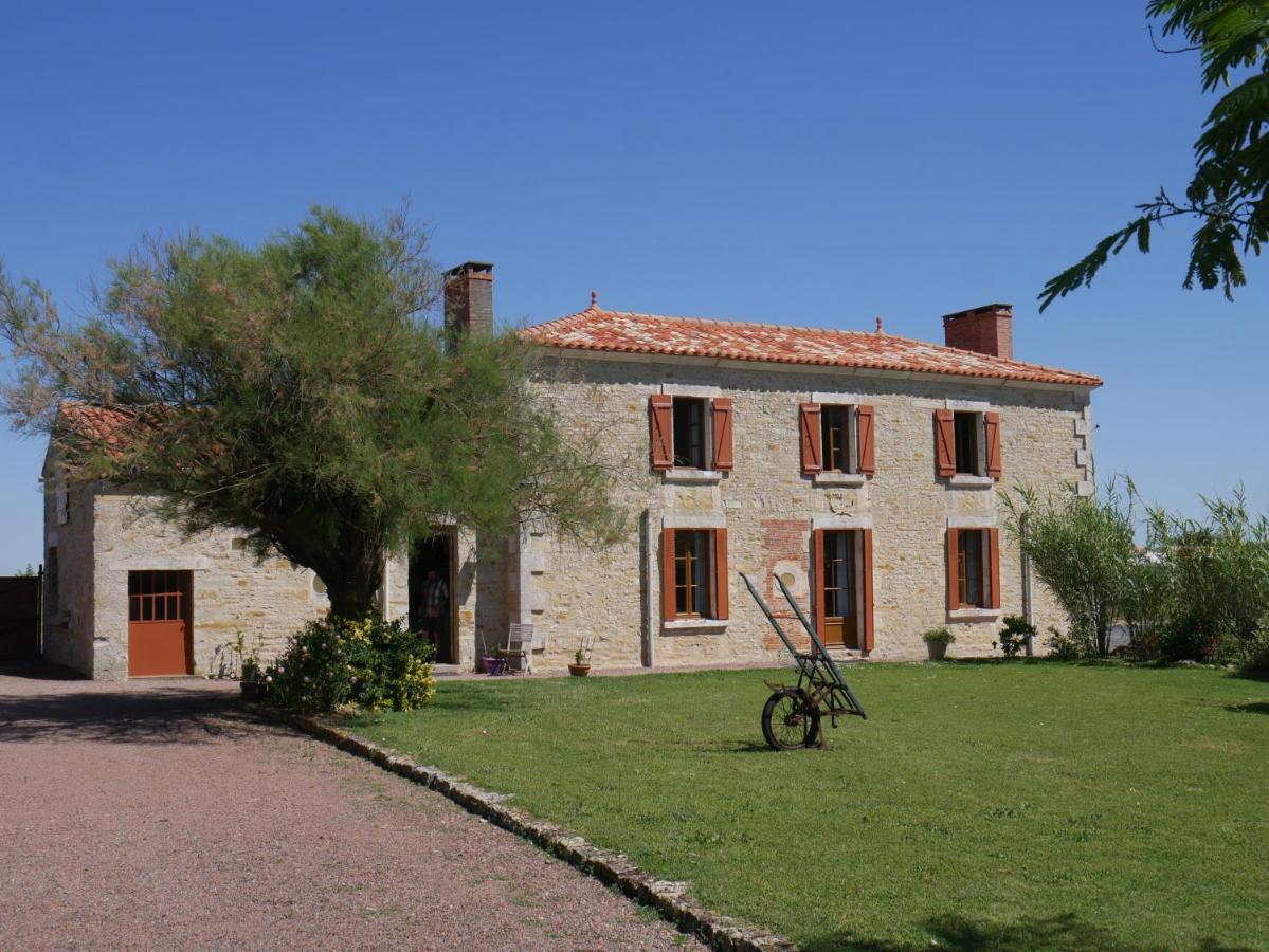 Le Tamaris Chambres d'hôtes Sainte-Hermine Extérieur photo